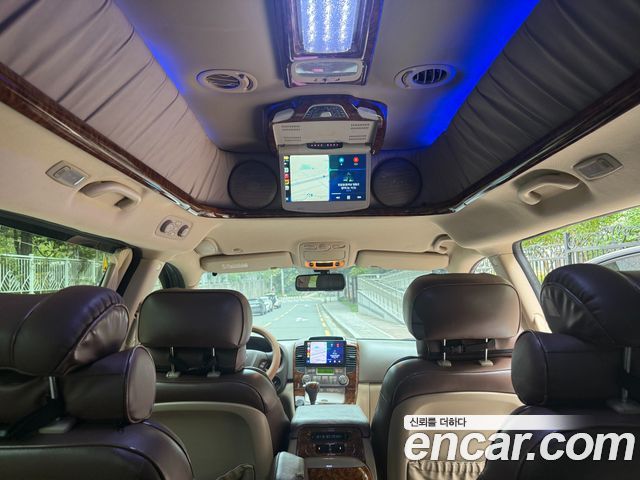 Kia Canival 2012 — photo 7