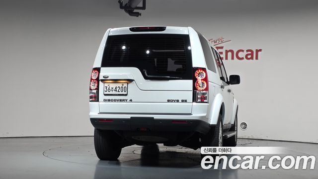 Land Rover Discovery 2012 — photo 4