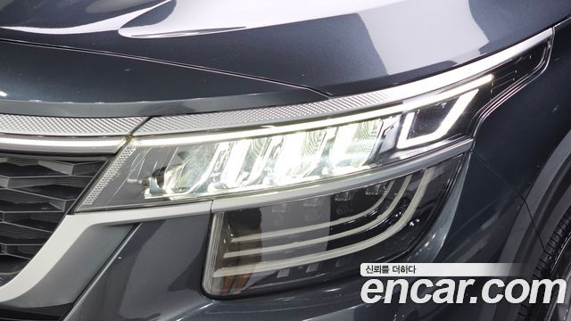 Kia Seltos 2020 — photo 8