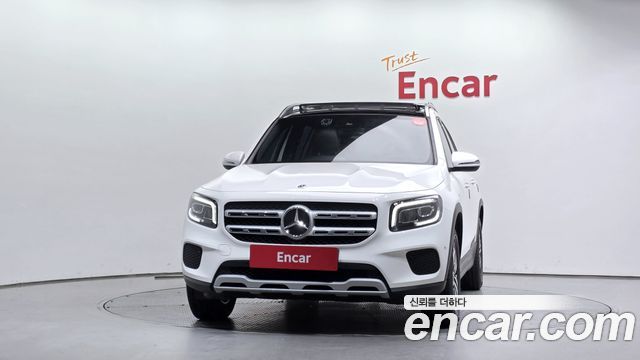 Mercedes-Benz GLB-Class 2021 — photo 3