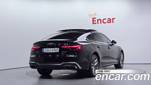 Audi A5 2021 — photo 2