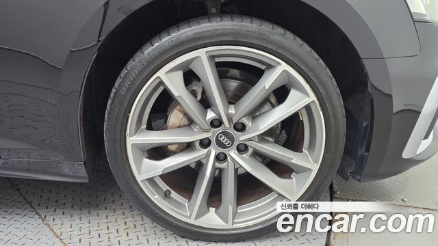 Audi A5 2021 — photo 5