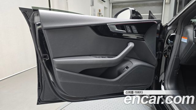 Audi A5 2021 — photo 14