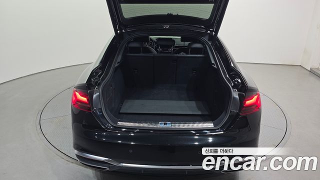 Audi A5 2021 — photo 33