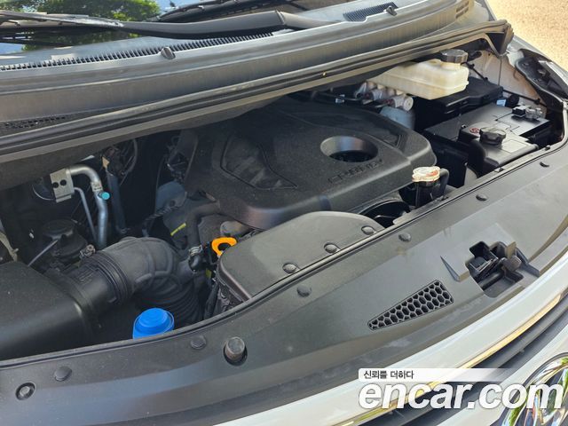 Hyundai Starex 2017 — photo 8