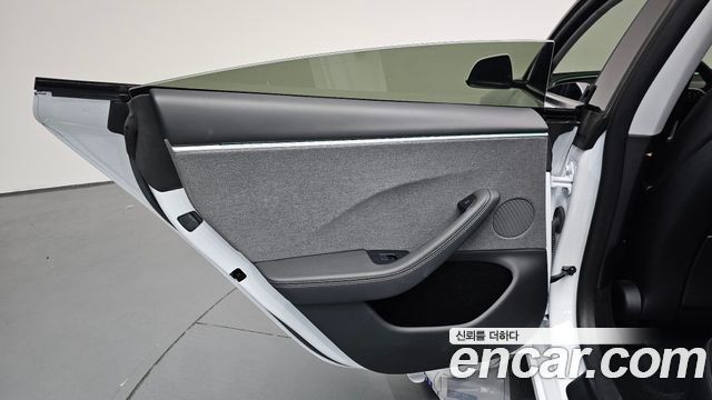 Tesla Model 3 2024 — photo 15