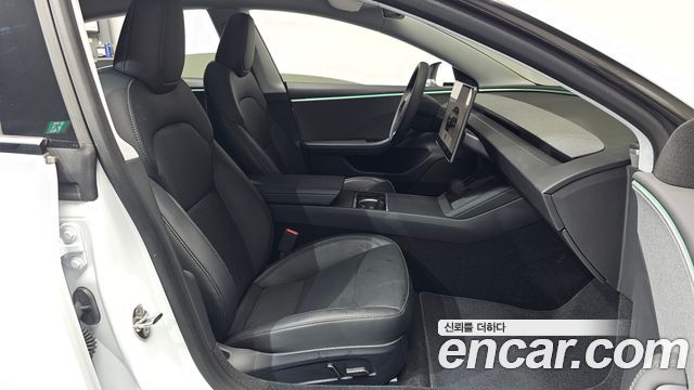 Tesla Model 3 2024 — photo 16