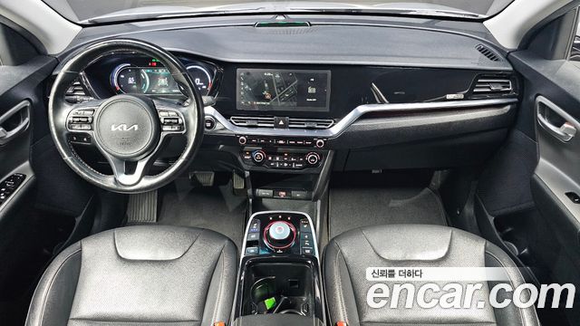 Kia Niro 2023 — photo 10