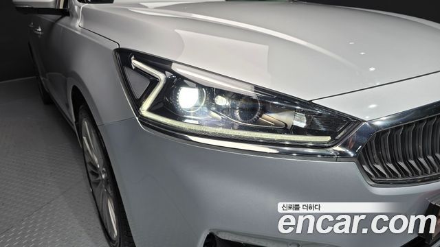 Kia K7 2016 — photo 8