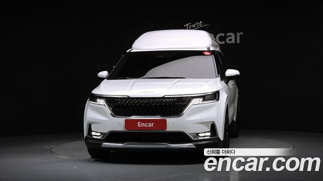 Kia Canival 2021 — photo 3