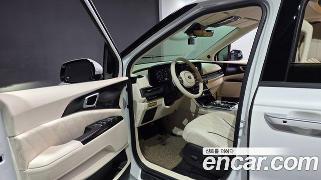 Kia Canival 2021 — photo 10
