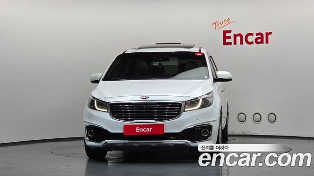 Kia Canival 2018 — photo 3