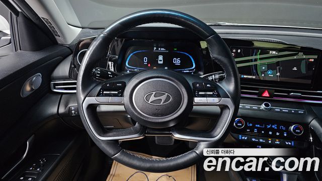 Hyundai AVANTE 2024 — photo 14