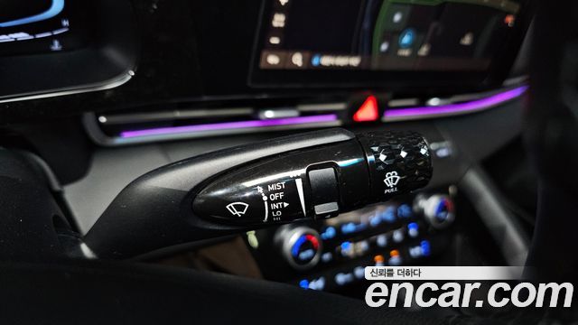 Hyundai AVANTE 2024 — photo 16