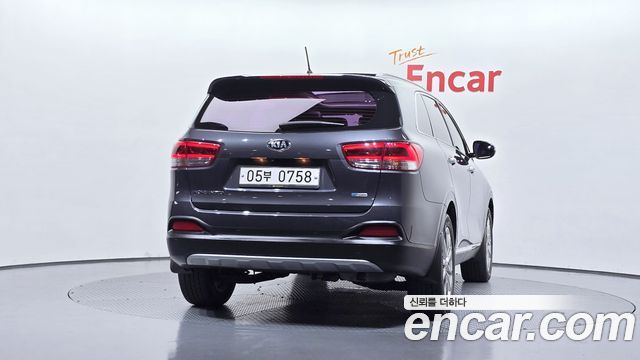Kia Sorento 2016 — photo 4