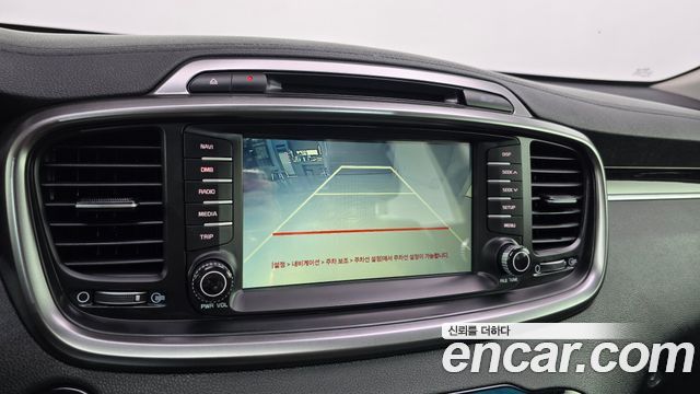 Kia Sorento 2016 — photo 21