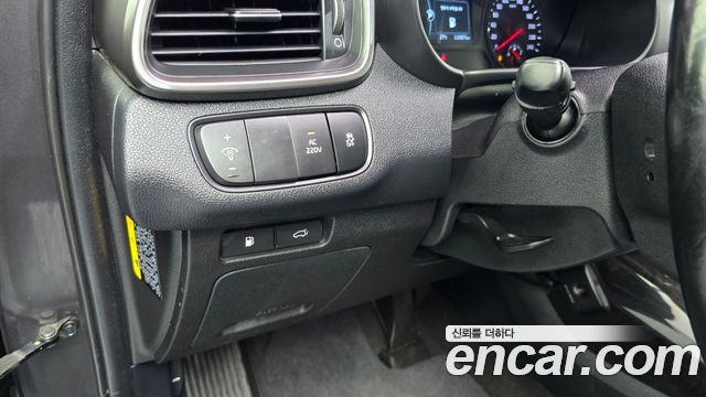 Kia Sorento 2016 — photo 27