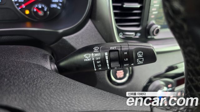 Kia Sorento 2016 — photo 28