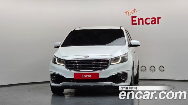 Kia Canival 2017 — photo 3