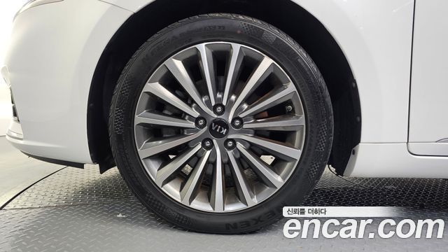 Kia K7 2017 — photo 5