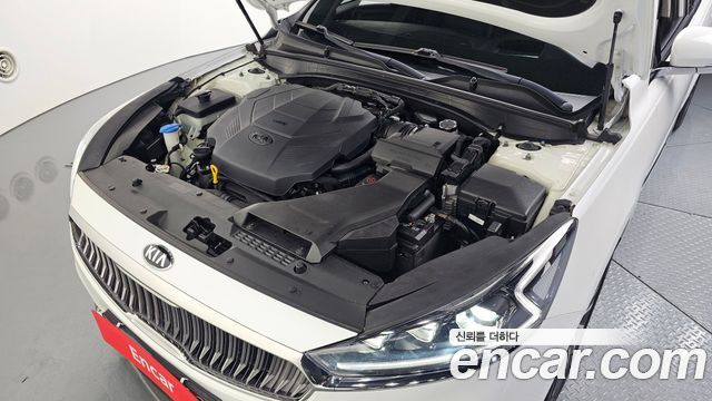 Kia K7 2017 — photo 6
