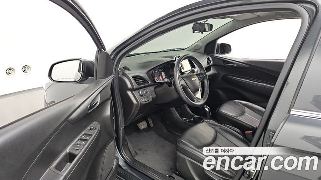 Chevrolet Korea Spark 2018 — photo 13