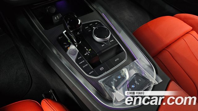 BMW Z4 2025 — photo 12