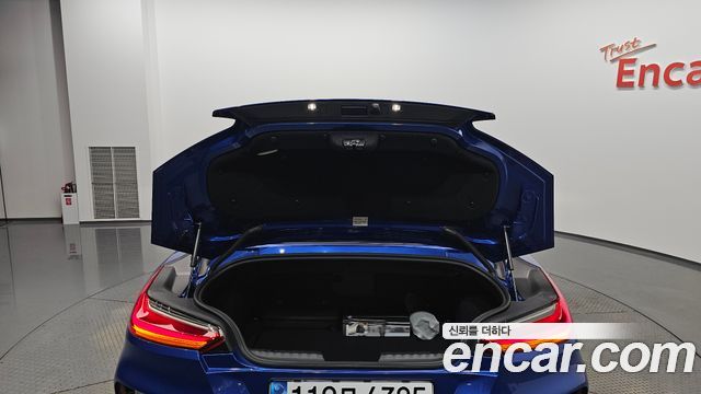 BMW Z4 2025 — photo 26