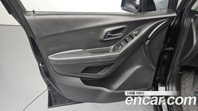 Chevrolet Korea Trax 2019 — photo 14