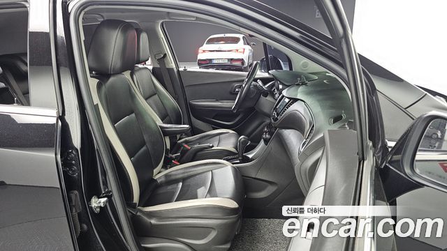 Chevrolet Korea Trax 2019 — photo 16