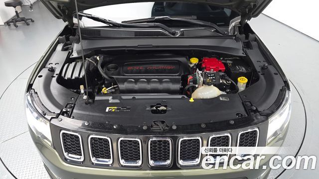 Jeep Compass 2019 — photo 6