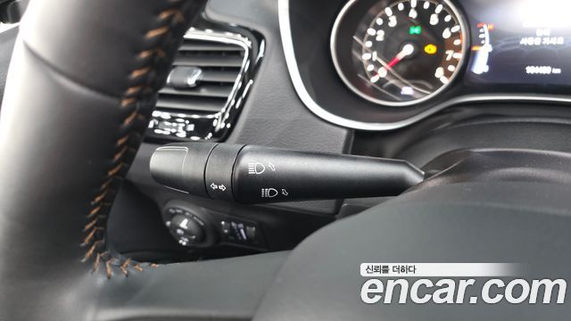 Jeep Compass 2019 — photo 32