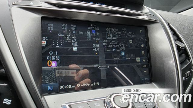 Hyundai AVANTE 2016 — photo 19
