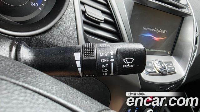 Hyundai AVANTE 2016 — photo 22