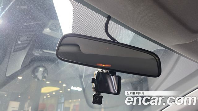 Hyundai AVANTE 2016 — photo 24