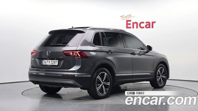 Volkswagen Tiguan 2020 — photo 2