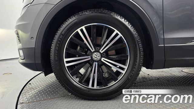 Volkswagen Tiguan 2020 — photo 5