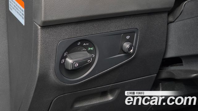 Volkswagen Tiguan 2020 — photo 15