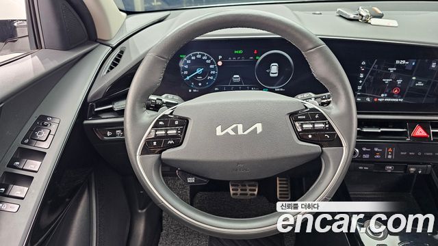 Kia Niro 2023 — photo 19