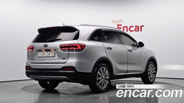 Kia Sorento 2017 — photo 2