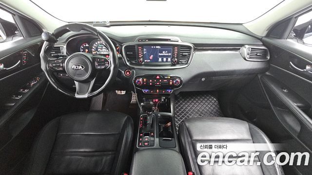 Kia Sorento 2017 — photo 10