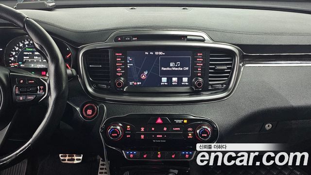 Kia Sorento 2017 — photo 19