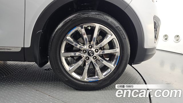 Kia Sorento 2017 — photo 7