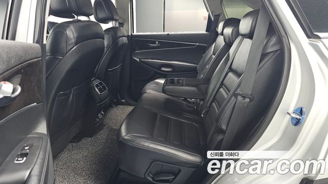Kia Sorento 2017 — photo 30