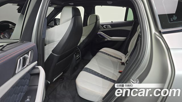 BMW X6M 2021 — photo 11