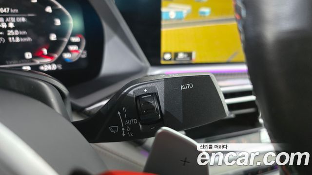 BMW X6M 2021 — photo 15