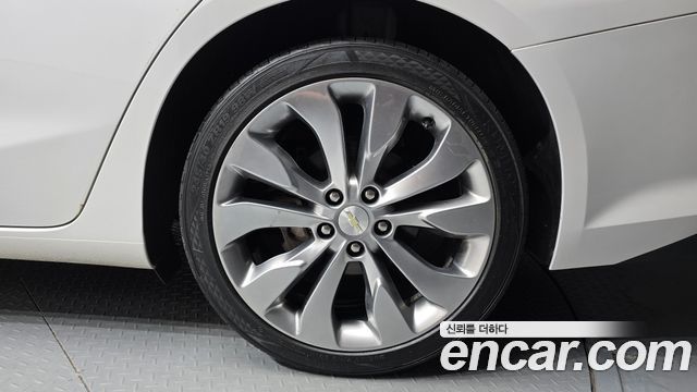 Chevrolet Korea Malibu 2017 — photo 7