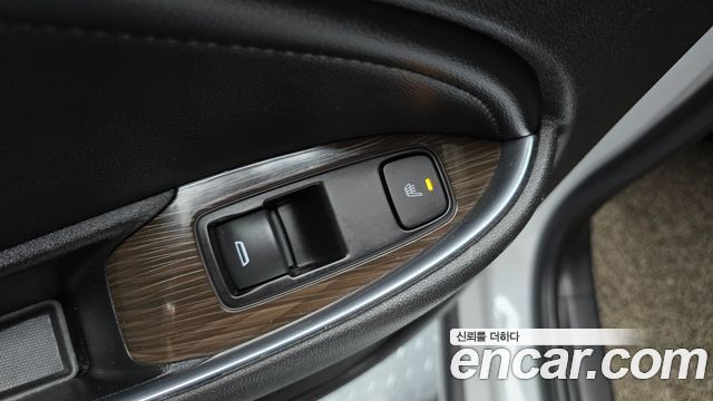 Chevrolet Korea Malibu 2017 — photo 31