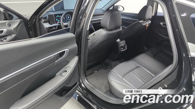 Hyundai Sonata 2024 — photo 11