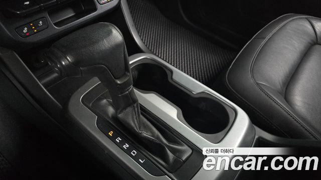 Chevrolet Korea Colorado 2020 — photo 12